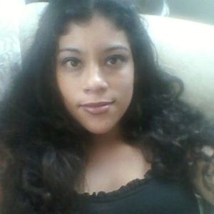 Meet your Posher, Leticia